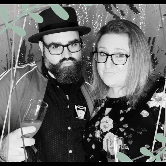 Meet your Posher, Madison 👋🏼 - Picture 2 of 3